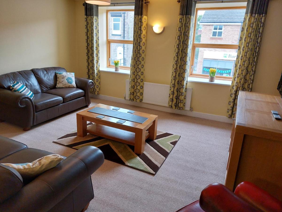 Apartment Above Sweetharts Bakery And Coffeeshop In Blackhill, Durham